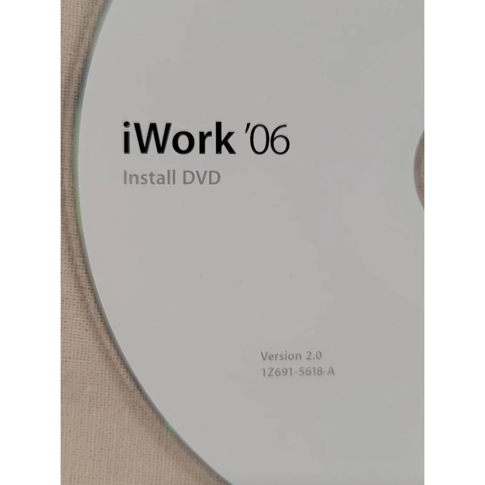 Apple iWork '06 Install DVD for Mac Computer, Version 2.0 with Product Key, 2006